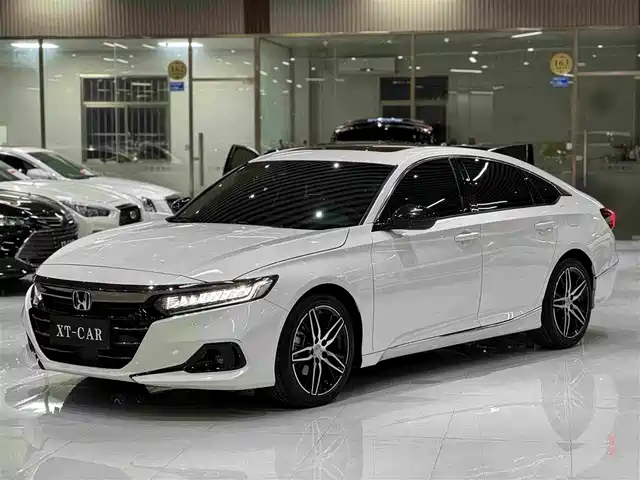Honda Accord 260TURBO, Night Shadow, Премиум