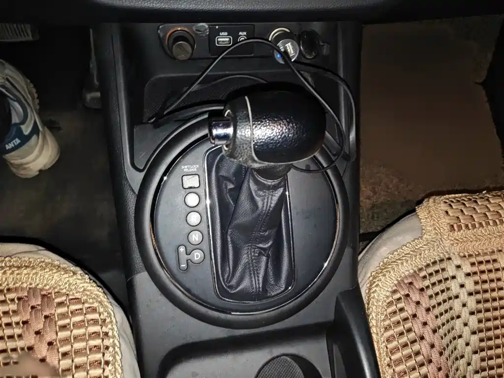 Kia Sportage 2015 2.0L Automatic 2WD GL фото 7