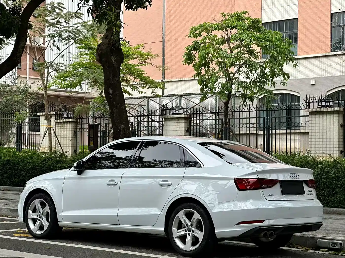 Audi A3 2019 Limousine 35 TFSI Progressive China VI фото 3