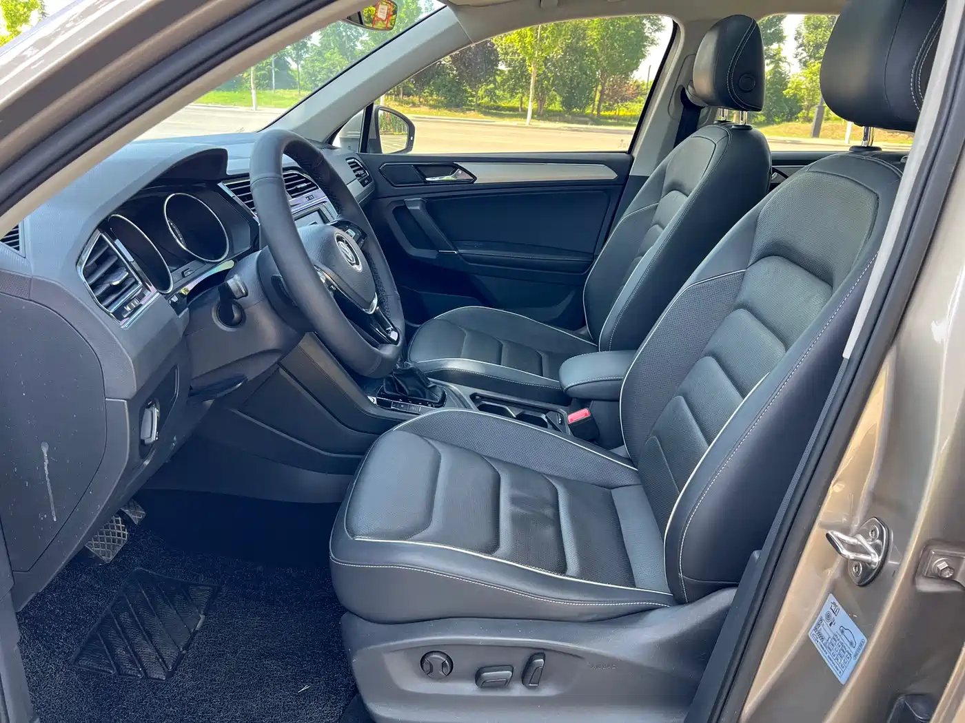 Volkswagen Tiguan L 2017 330TSI Automatic 2WD Flagship Edition фото 9