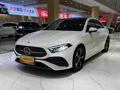 Mercedes-Benz A