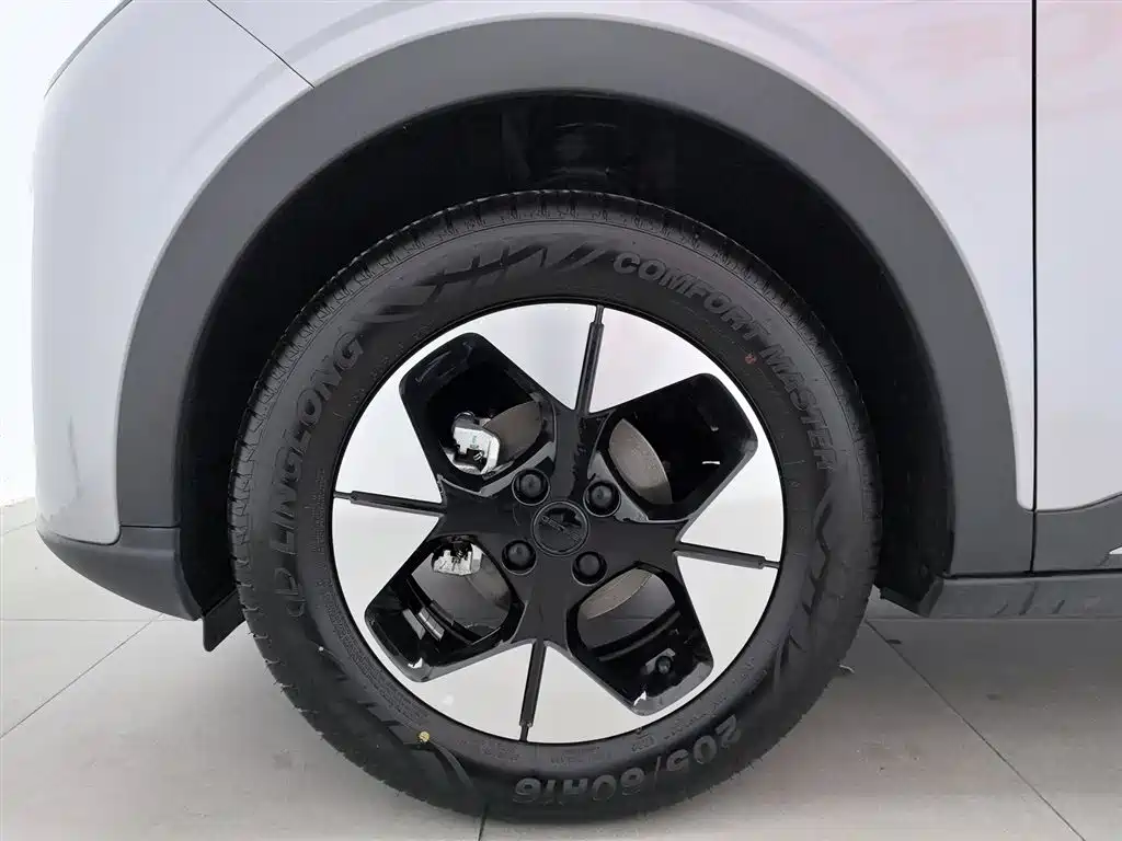 GEELY GALAXY STAR WISH