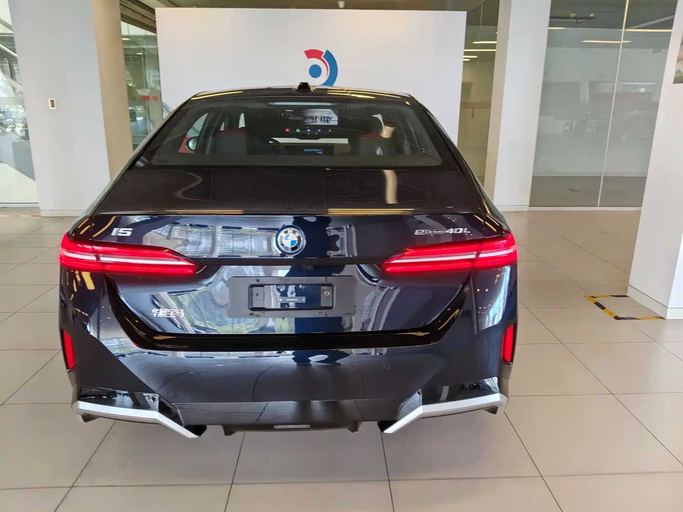 BMW i5 2025 eDrive 40L M Sport Package фото 28