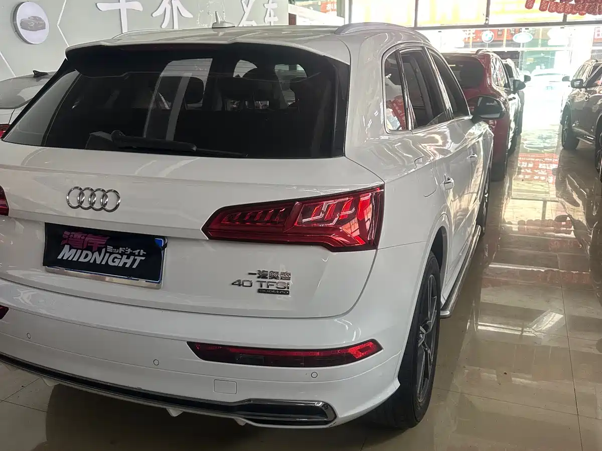 Audi Q5L 2018 40 TFSI Prestige Fashion (China V) фото 7