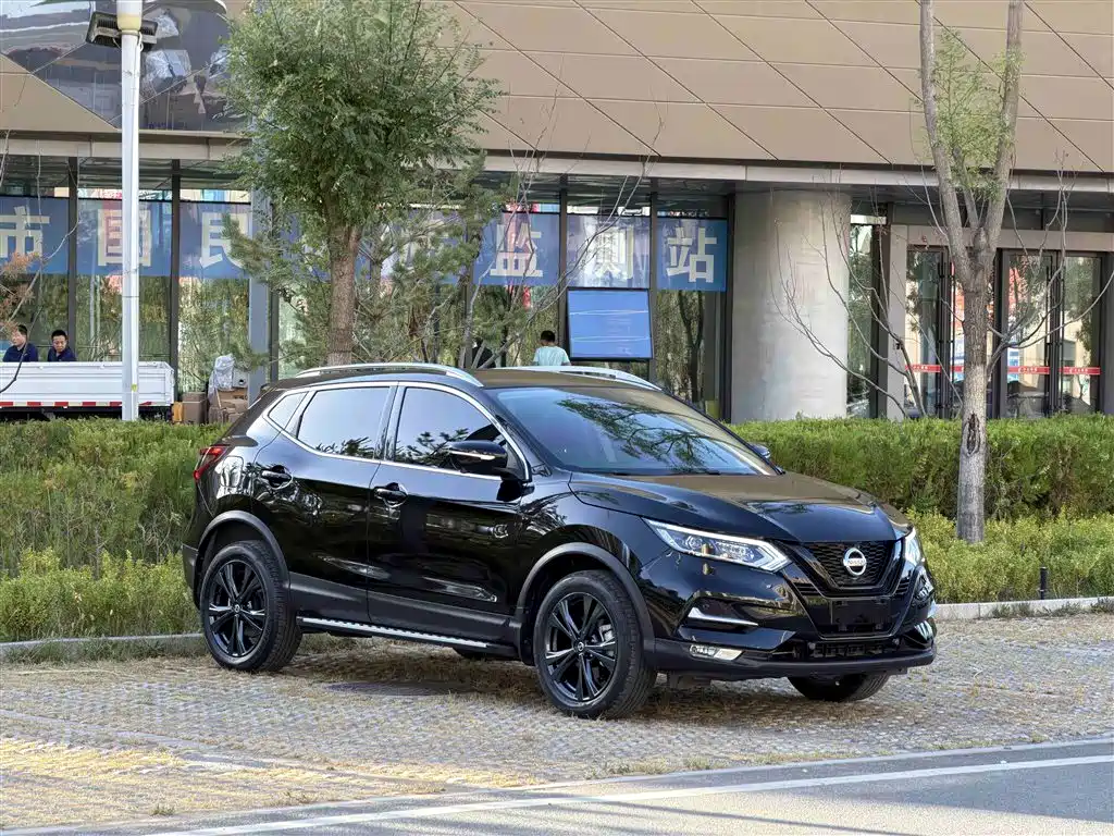 Фото 3 - Nissan Qashqai