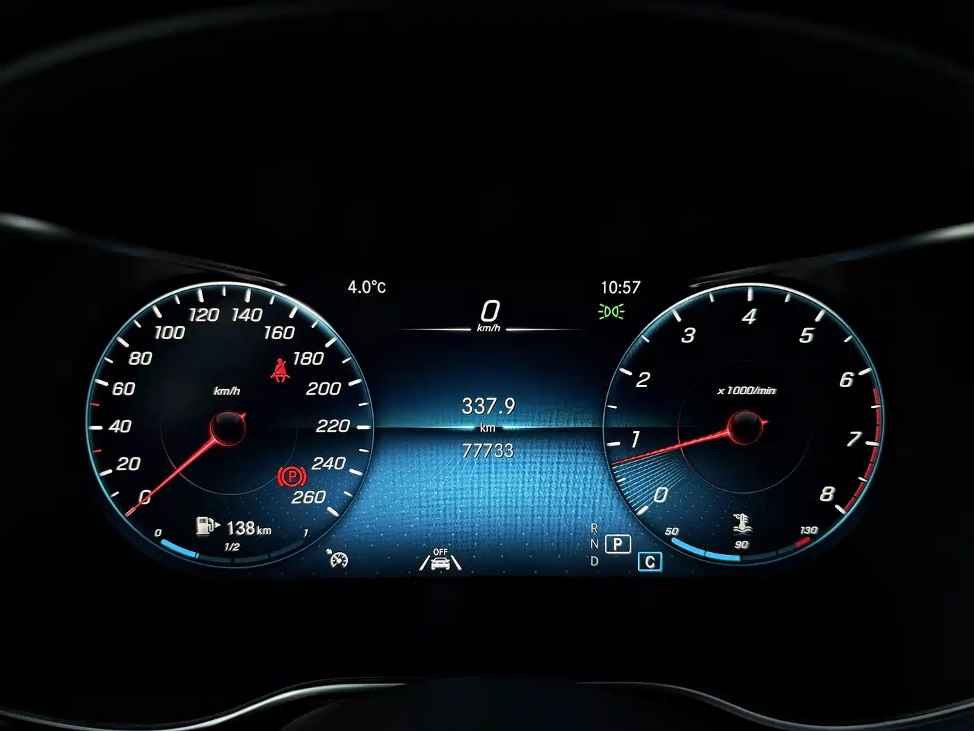 Mercedes-Benz GLC 2020 Facelift GLC 300 L 4MATIC Dynamic фото 12