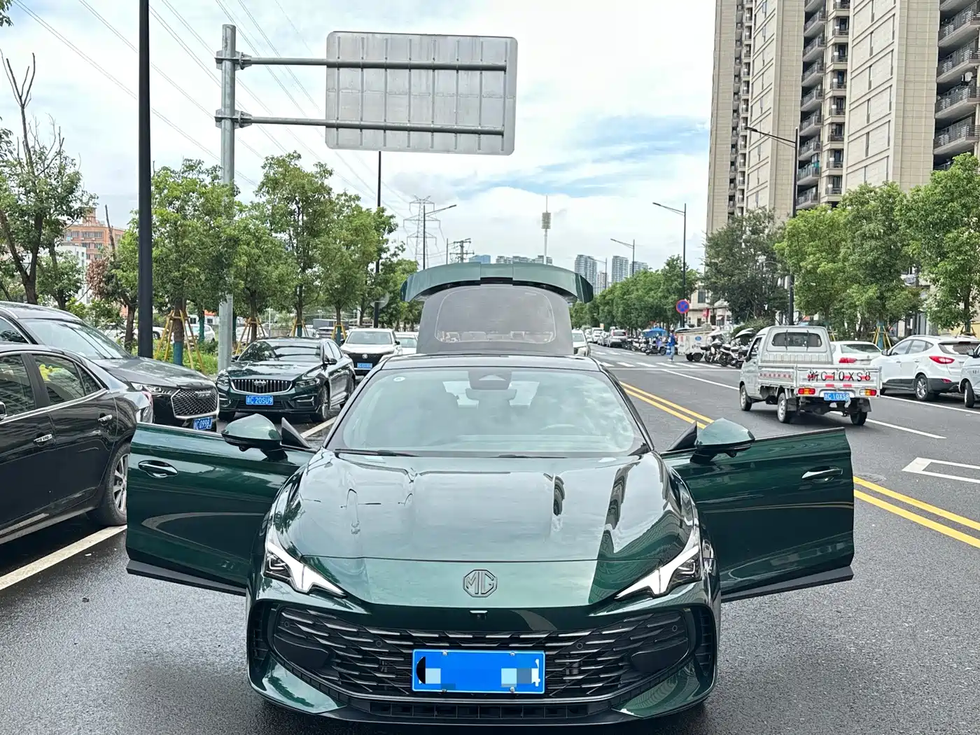 MG MG7 2025 2025 2.0T Trophy+ Super Smart Driving Edition