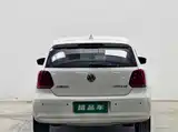 Photo 5 - Volkswagen Polo