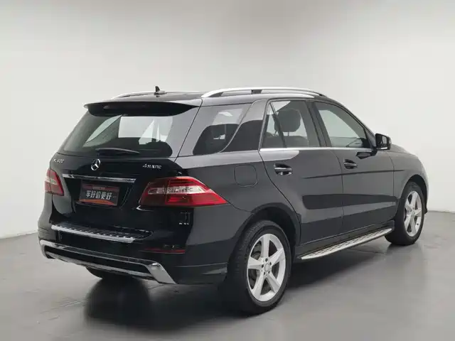 Mercedes-Benz M-Class 2014 ML 320 4MATIC — фото 2