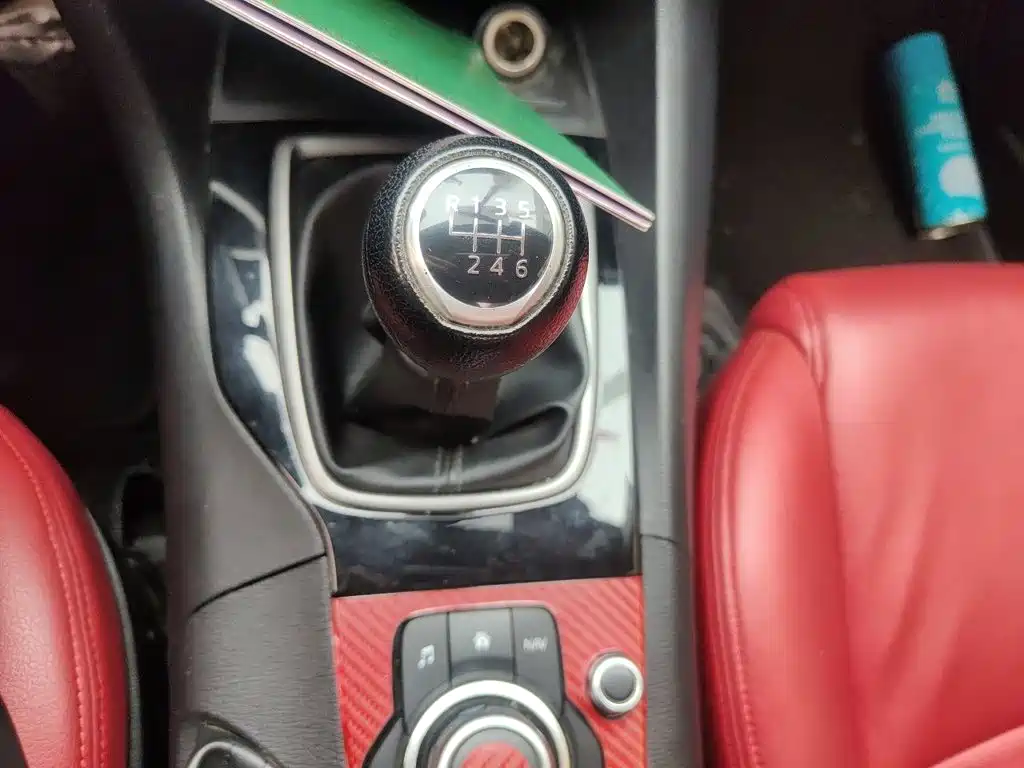 Photo 7 - Mazda Mazda 3
