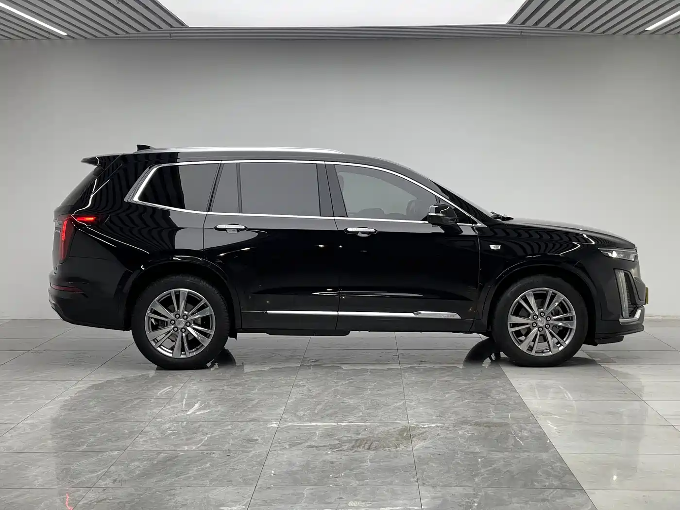 Cadillac XT6 2020 28T 7-seater AWD Luxury фото 4
