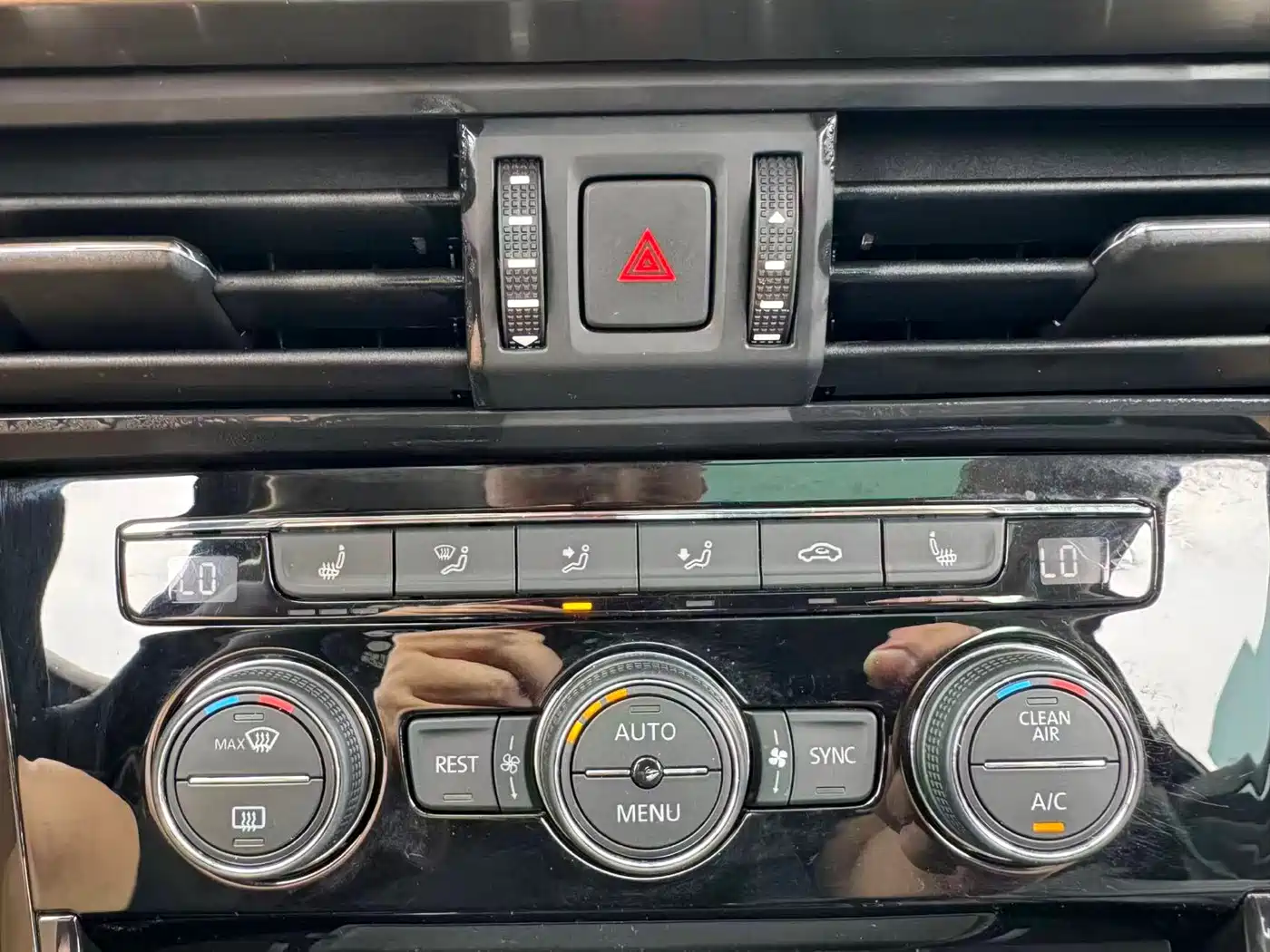 Volkswagen Passat 2019 330TSI Elite Version China VI фото 8