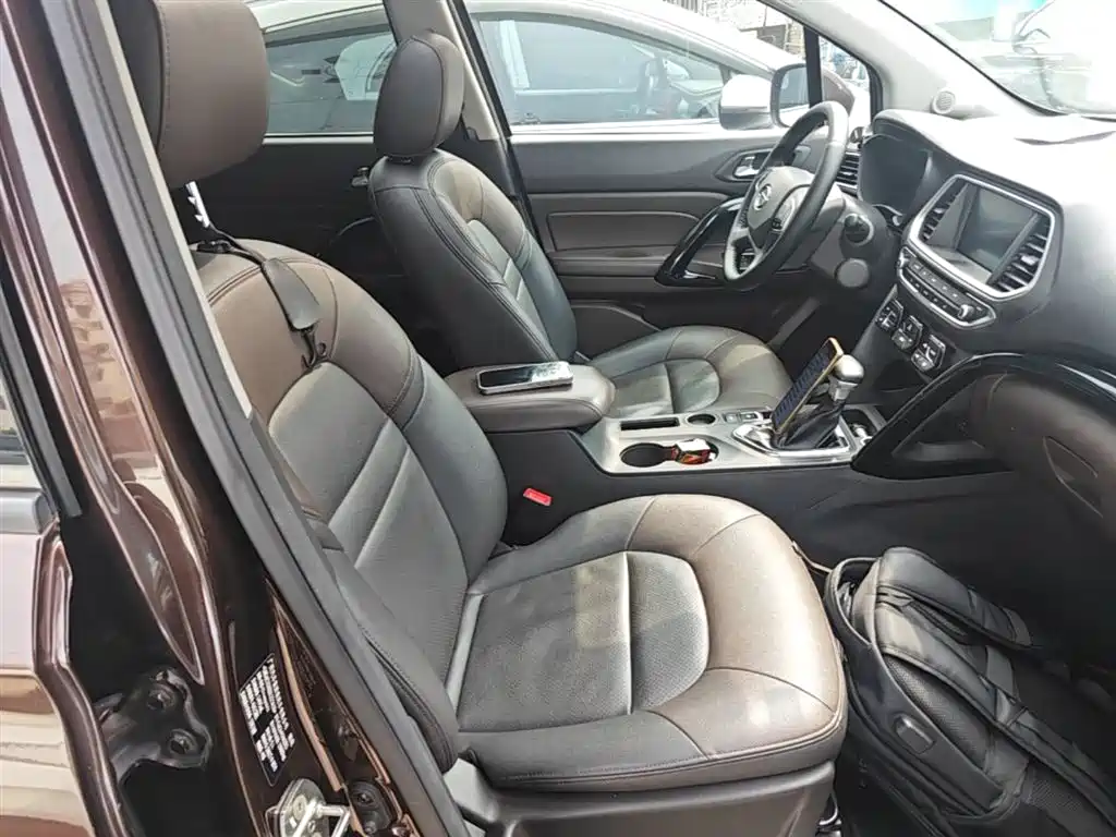 GAC Trumpchi Trumpchi GS4 2017 235T Automatic 2WD Luxury Smart Connected Edition фото 25