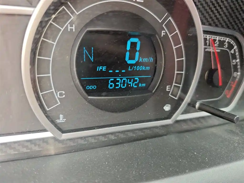 Haval H1 2016 Red Label 1.5L AMT Luxury фото 5