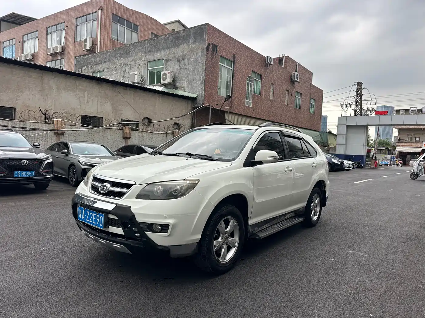 BYD S6 2013 2012 2.4L Automatic Exclusive