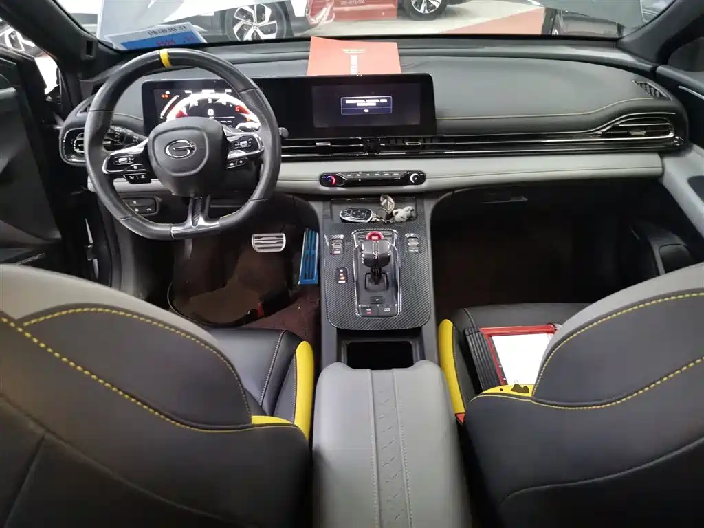 GAC Trumpchi Trumpchi Emkoo 2023 270T DCT J16 Edition фото 6