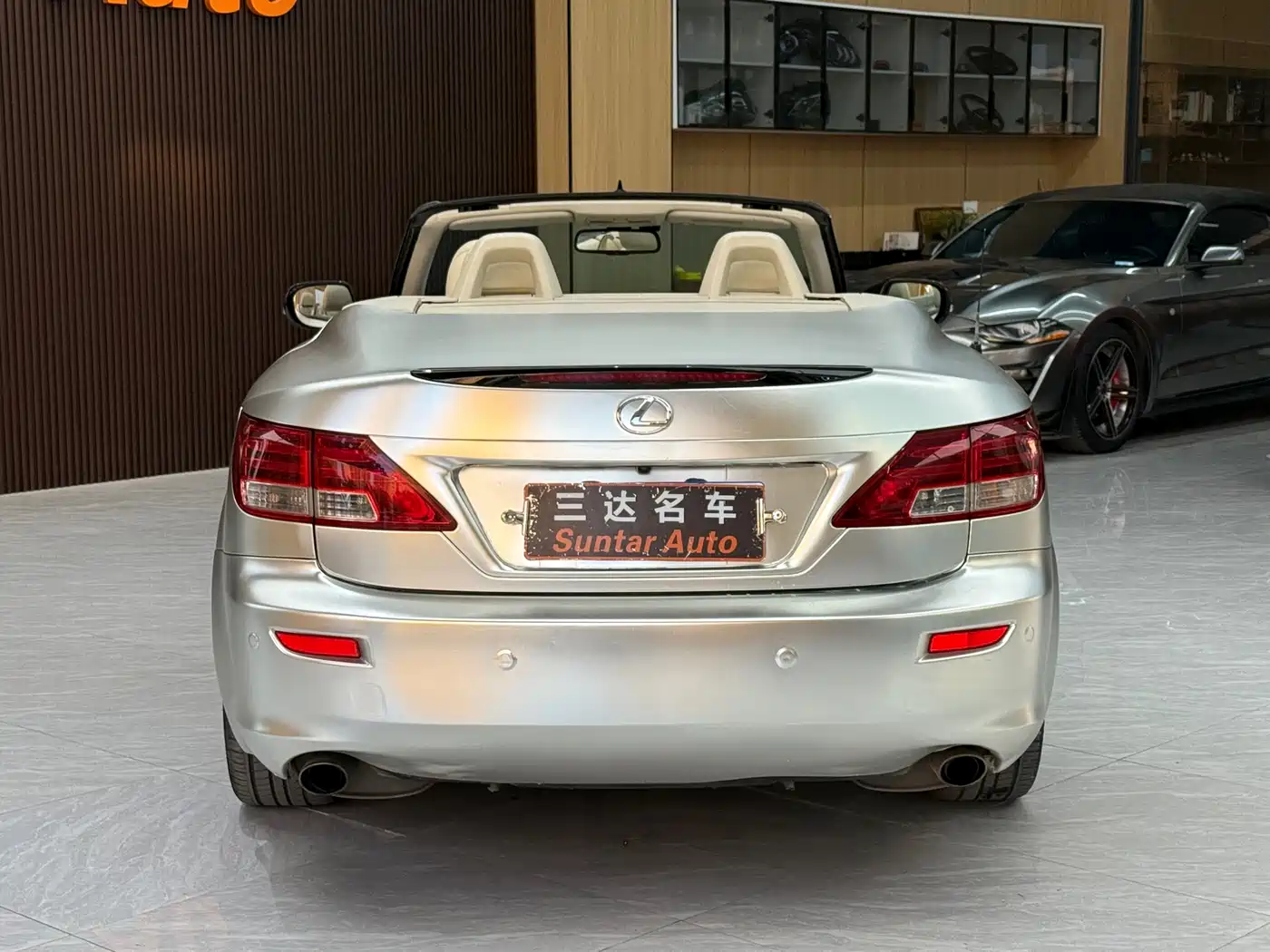 Lexus IS 2009 300C фото 5