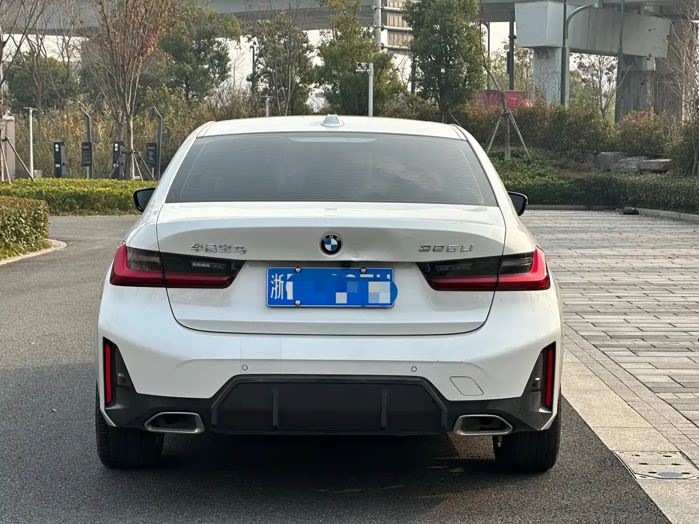 BMW 3 Series 2023 325Li M Sport Package фото 5