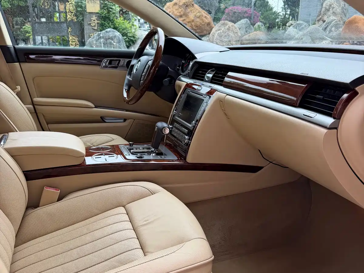 Volkswagen Phaeton 2013 2012 3.0L Executive