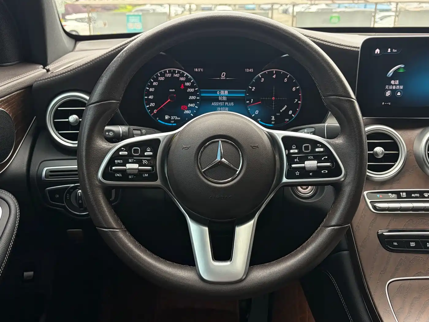 Mercedes-Benz GLC 2022 Facelift GLC 260 L 4MATIC Luxury Model фото 17