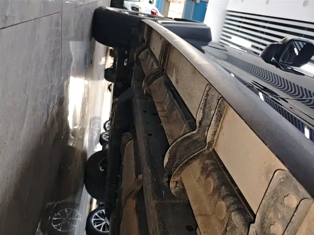 Tank 300 2023 Off-Road Edition 2.0T Conqueror фото 21