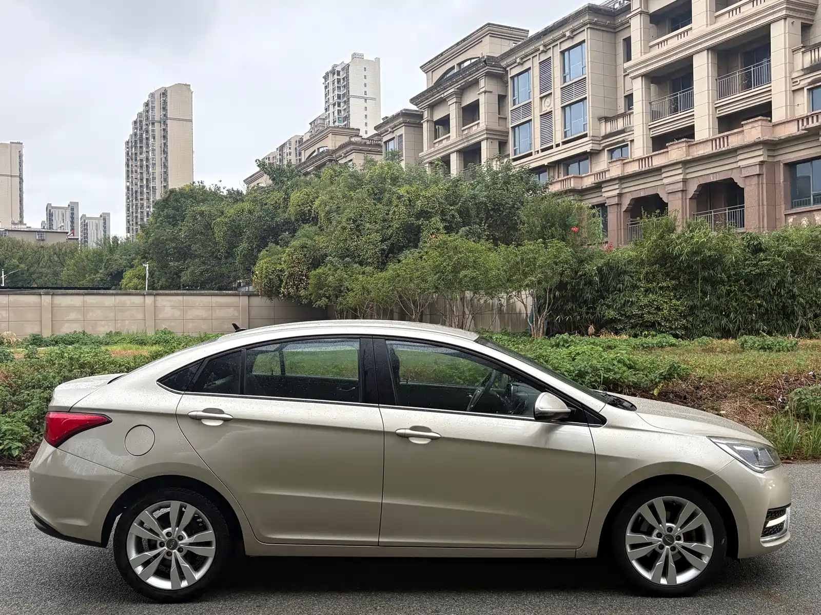 Фото 8 - Chery Arrizo 5