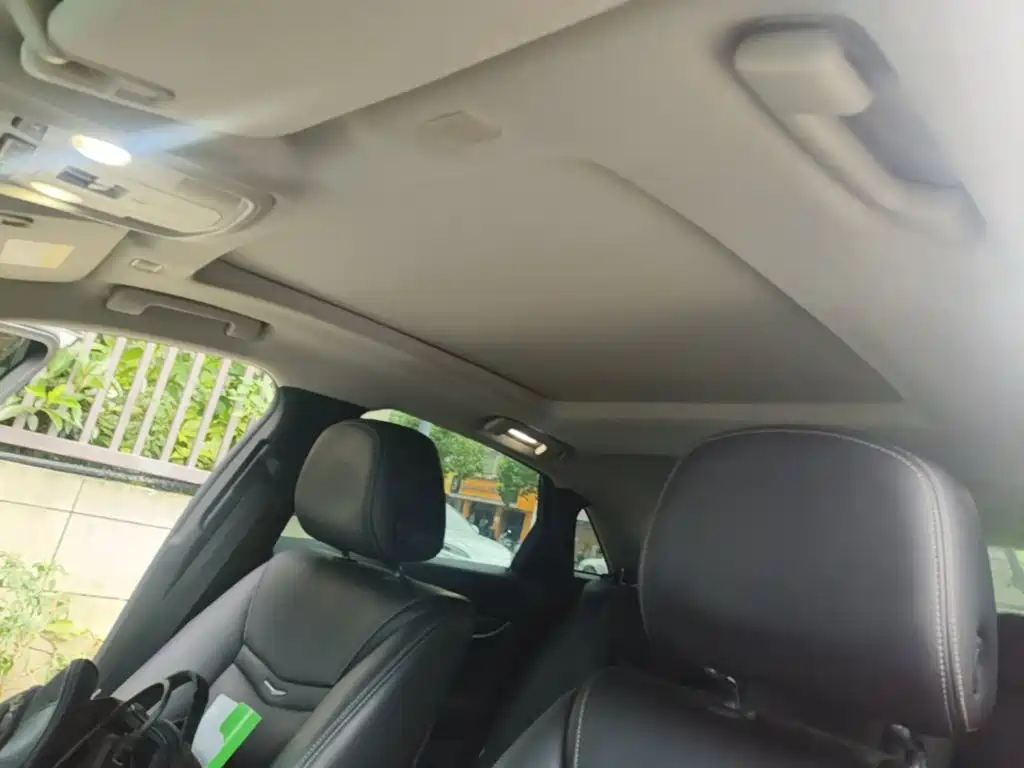 Photo 18 - Cadillac XTS