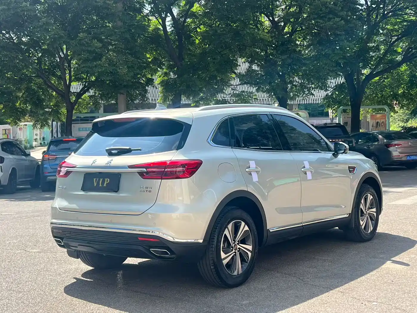Hongqi HS5 2019 2.0T Smart Connect Enjoy Edition фото 9