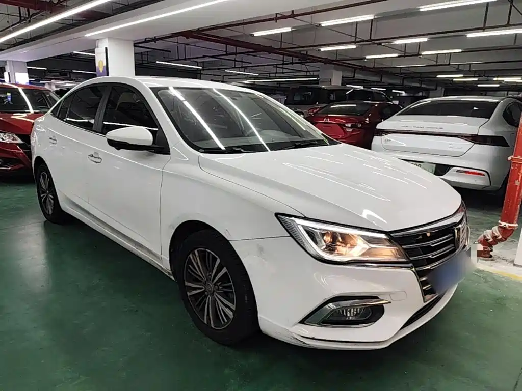 Roewe i5 2019 2019 1.5L Automatic 4G Connected LingHao Flagship Version