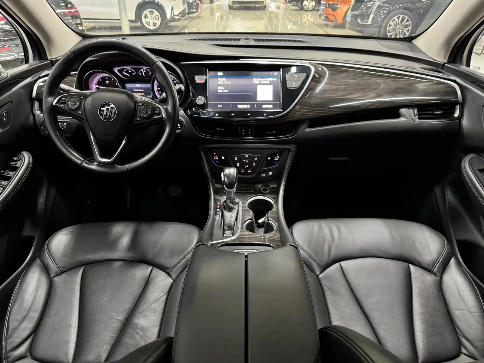 Фото 16 - Buick Envision Plus