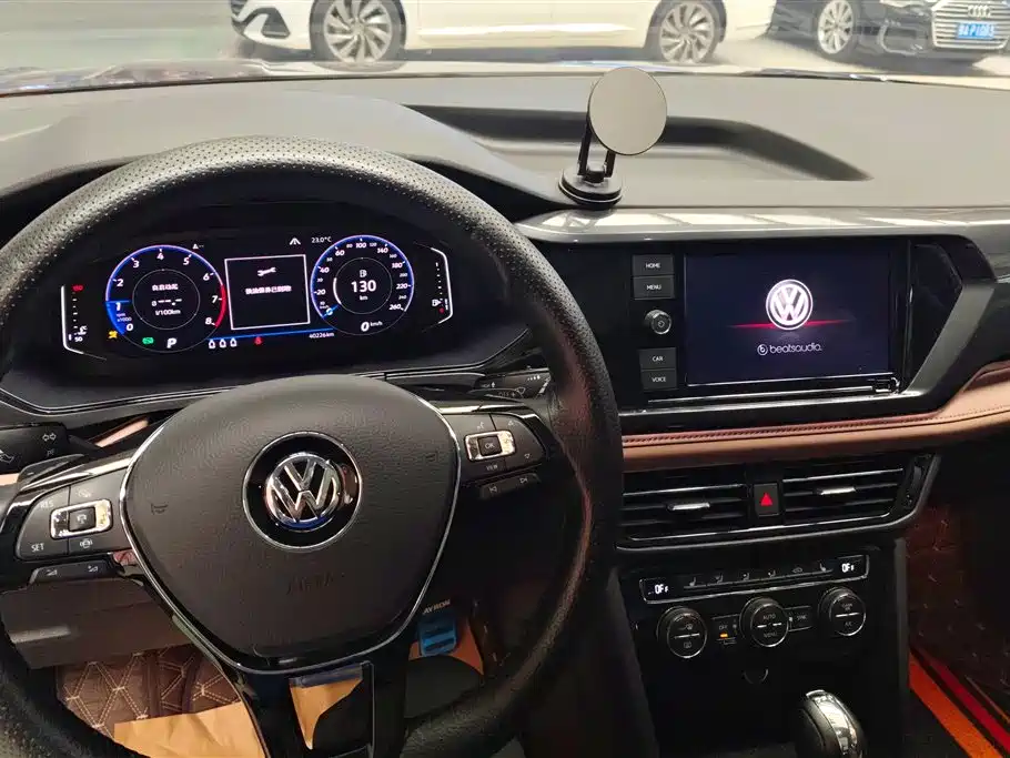 Volkswagen Tharu 2019 Model 330TSI 4WD Flagship Edition China VI фото 12