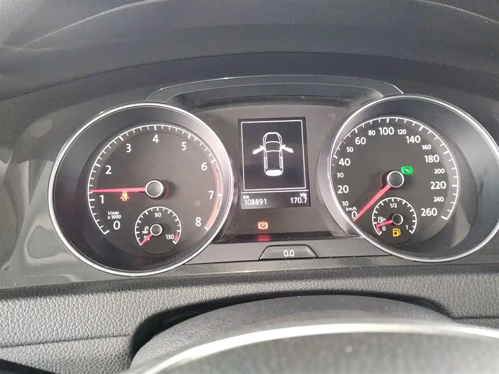 Volkswagen Golf 2018 1.6L Automatic Comfort фото 12