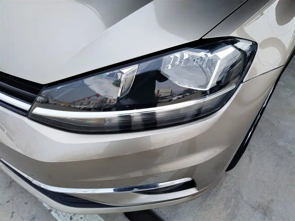 Volkswagen Golf 2018 1.6L Automatic Comfort фото 24