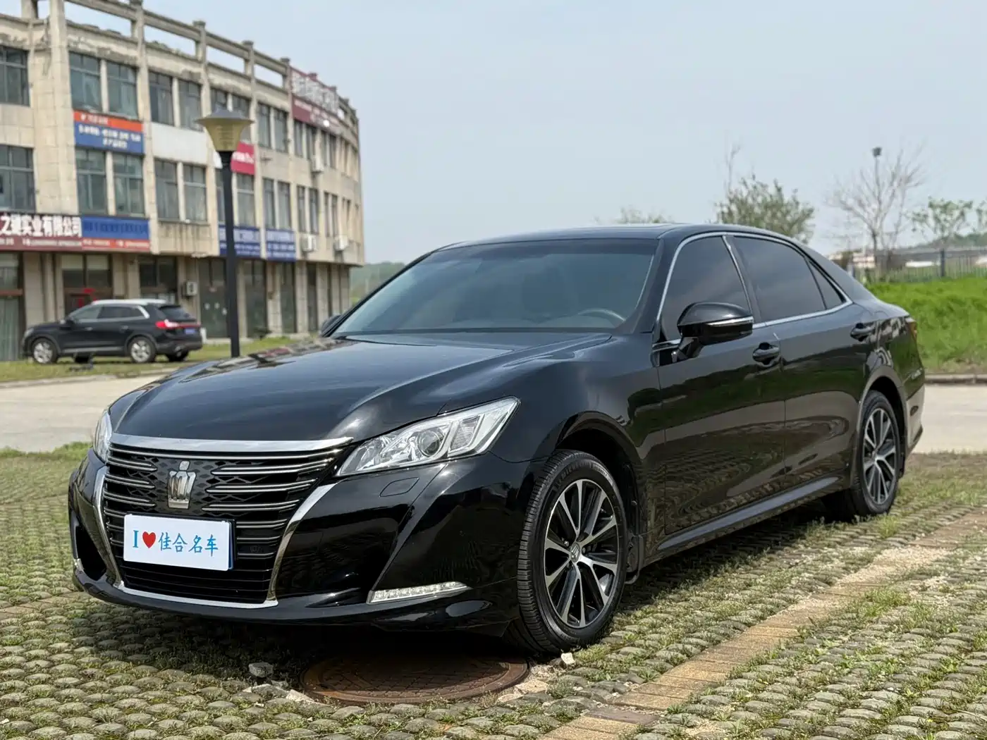 Toyota Crown 2018 2.0T Fashion Edition фото 2