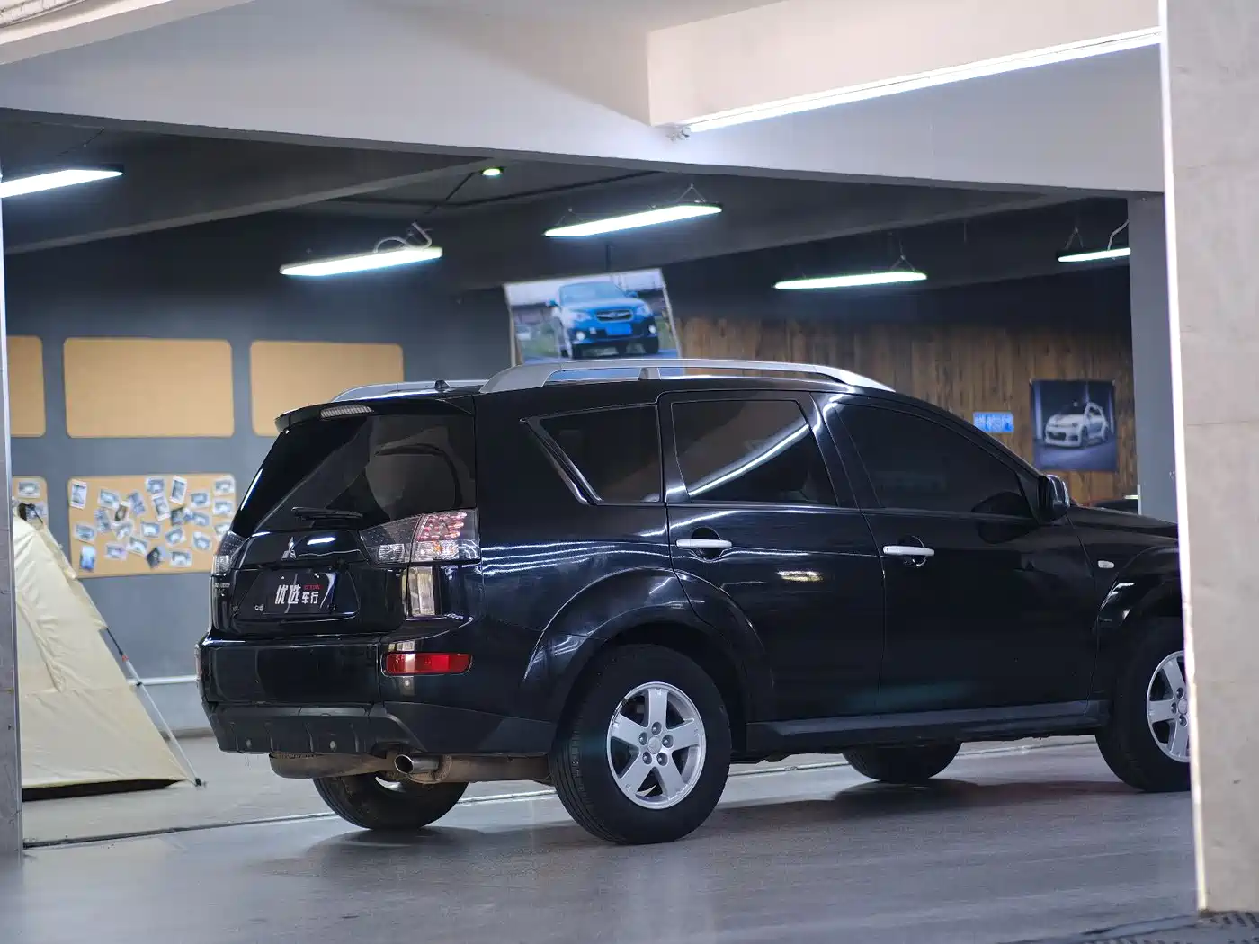 Mitsubishi Outlander (Import) 2009 2.4 Fashion фото 12
