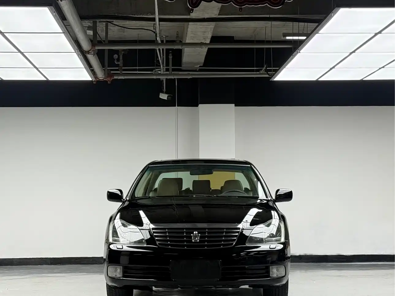 Toyota Crown 2009 2.5L Royal Special Navigation Edition фото 2