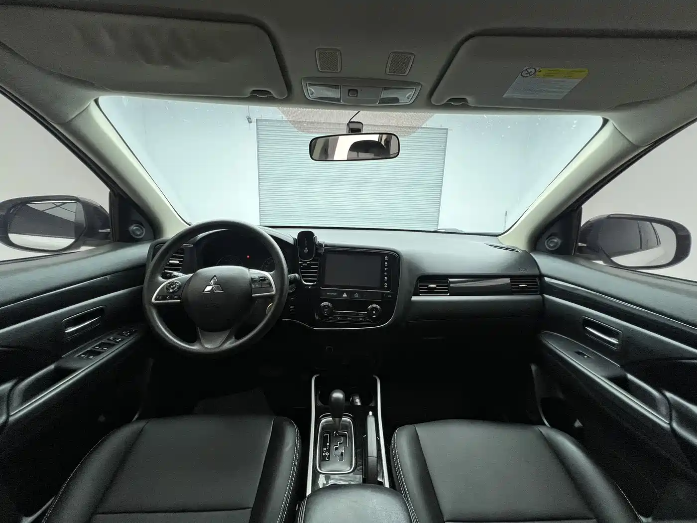 Mitsubishi Outlander 2021 2.0L 2WD Smooth Ride Version 5-Seater фото 13