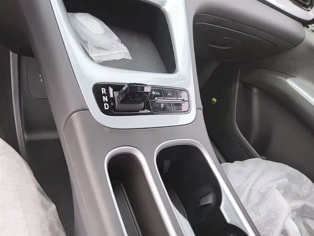 Geely Galaxy Starry Wish 2026 Model 310km Dream Edition фото 14