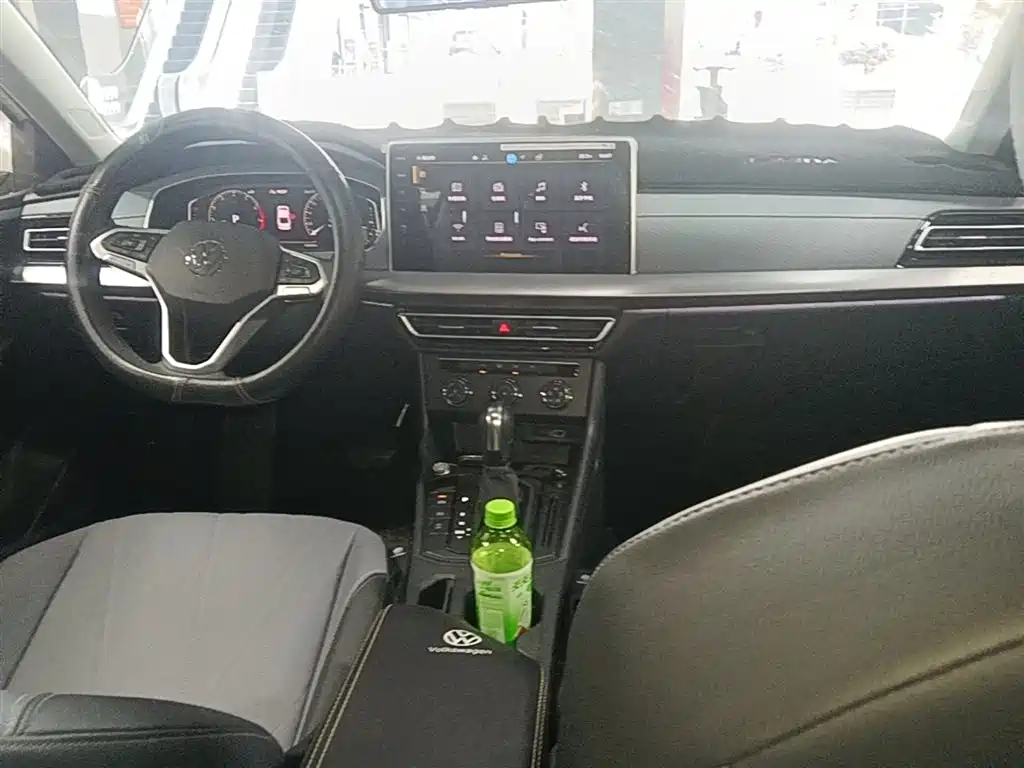 Volkswagen Lavida 2024 Model 1.5L Automatic Starlight 5 Million Edition фото 10