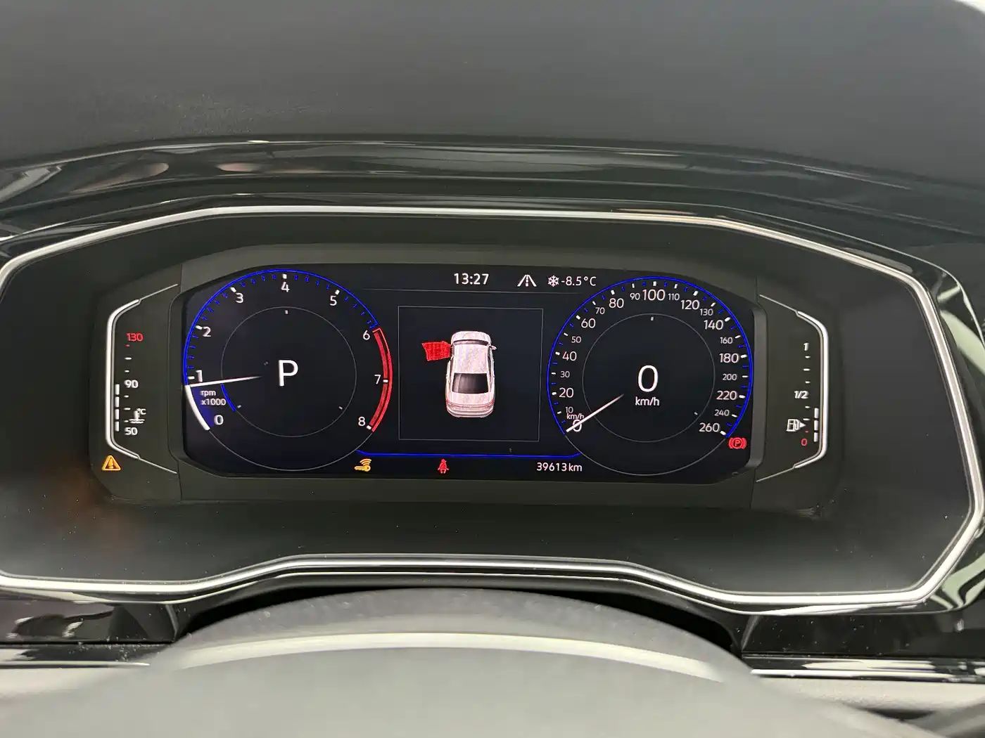 Volkswagen Sagitar 2022 280TSI DSG Surpassing Edition фото 10
