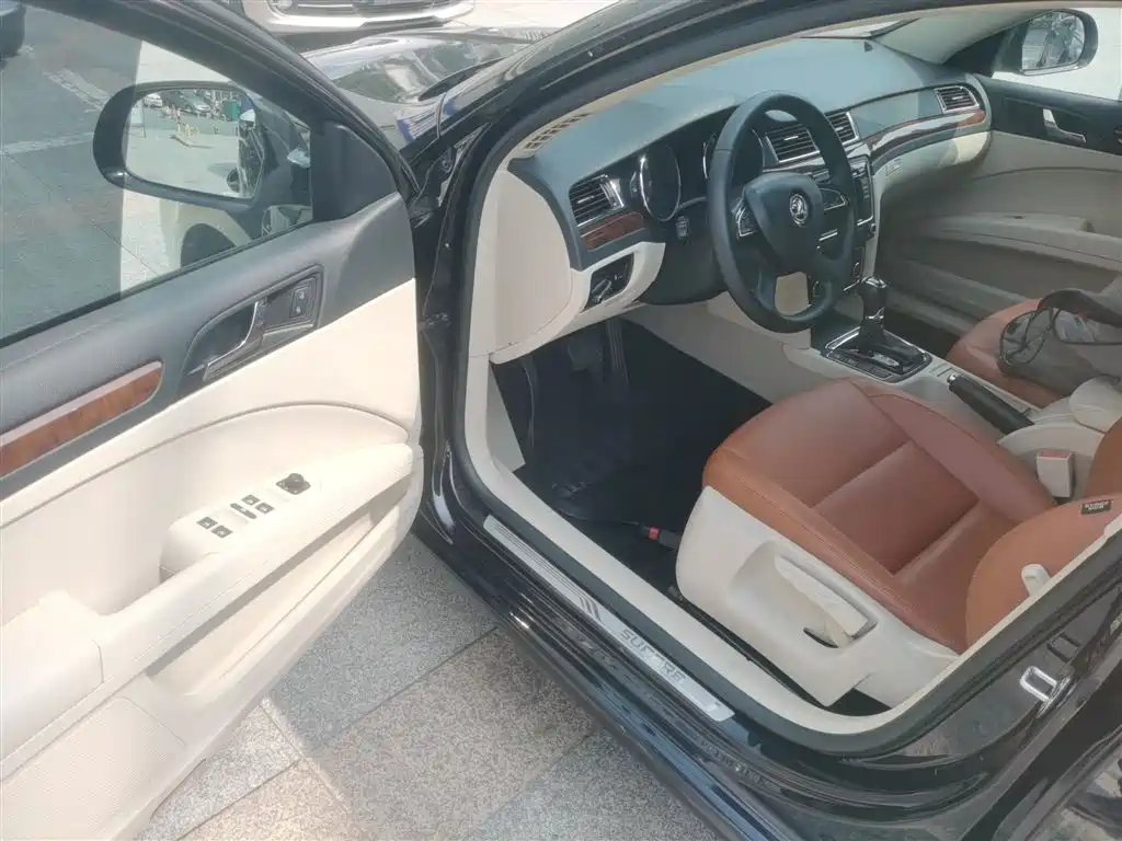 Škoda Superb 2013 1.8TSI Automatic Elite Edition фото 12