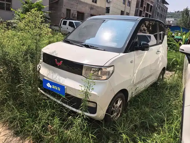 Wuling Hongguang MINI EV Free, литий-железо-фосфатный аккумулятор