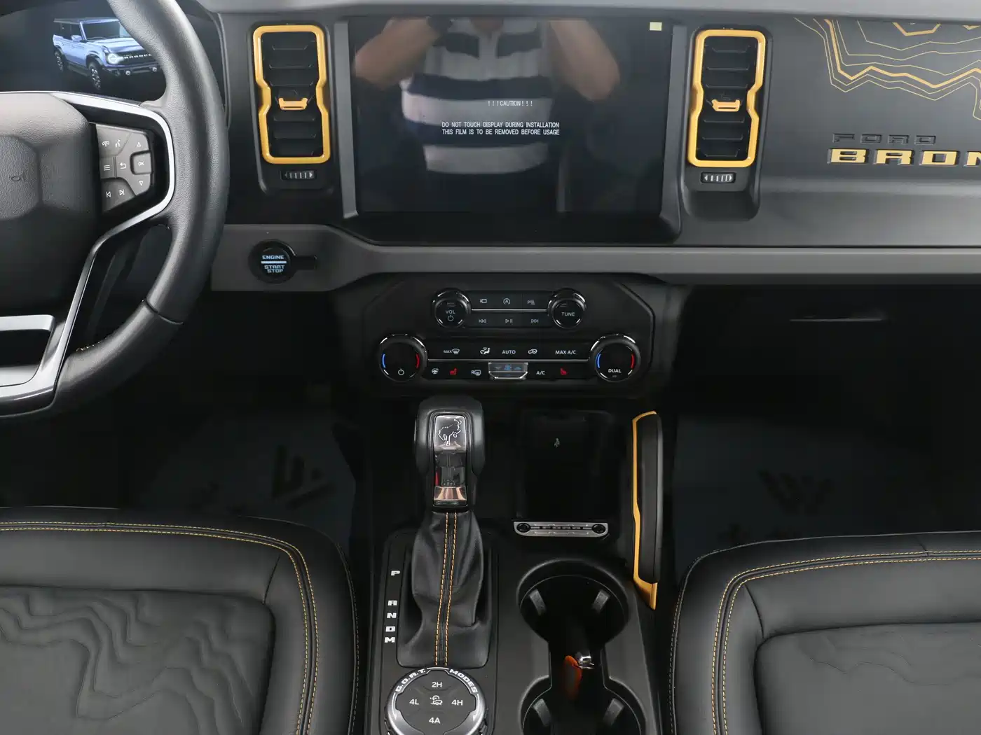Ford Bronco 2025 2024 2.3T Badlands