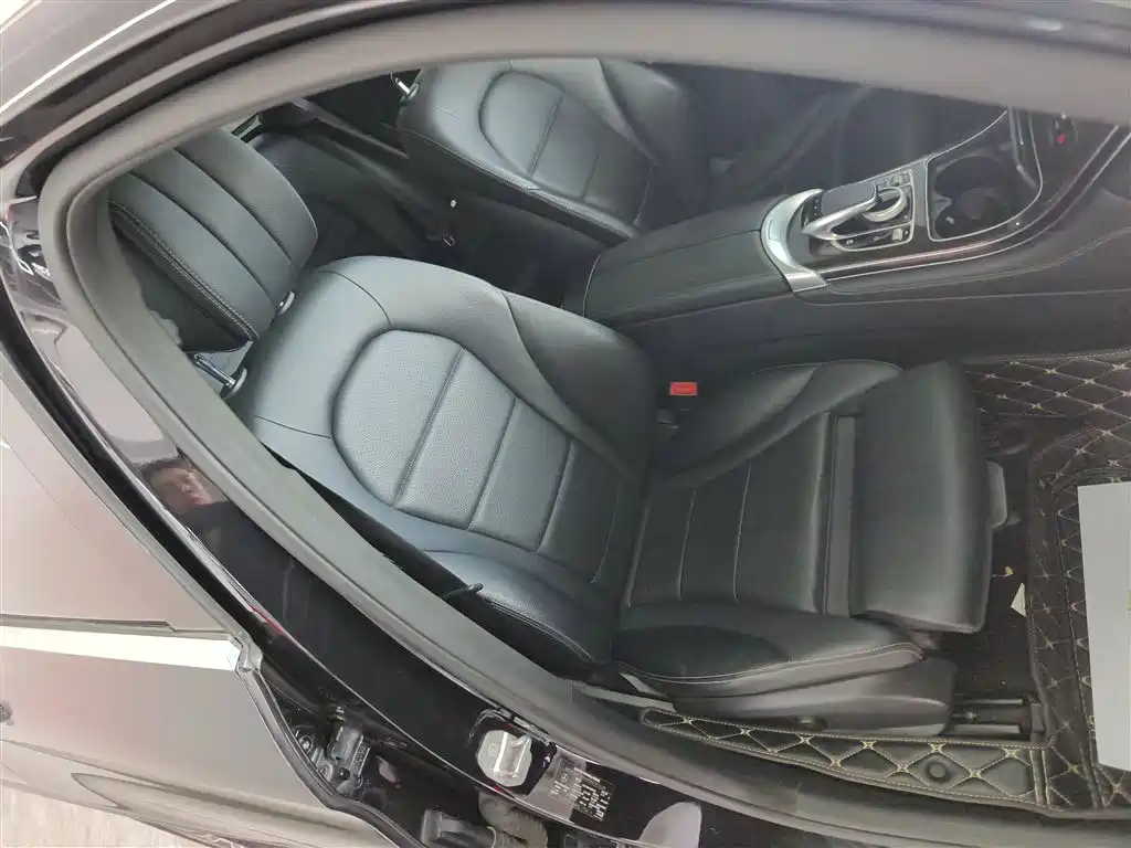 Mercedes-Benz GLC 2017 GLC 260 4MATIC Dynamic фото 20