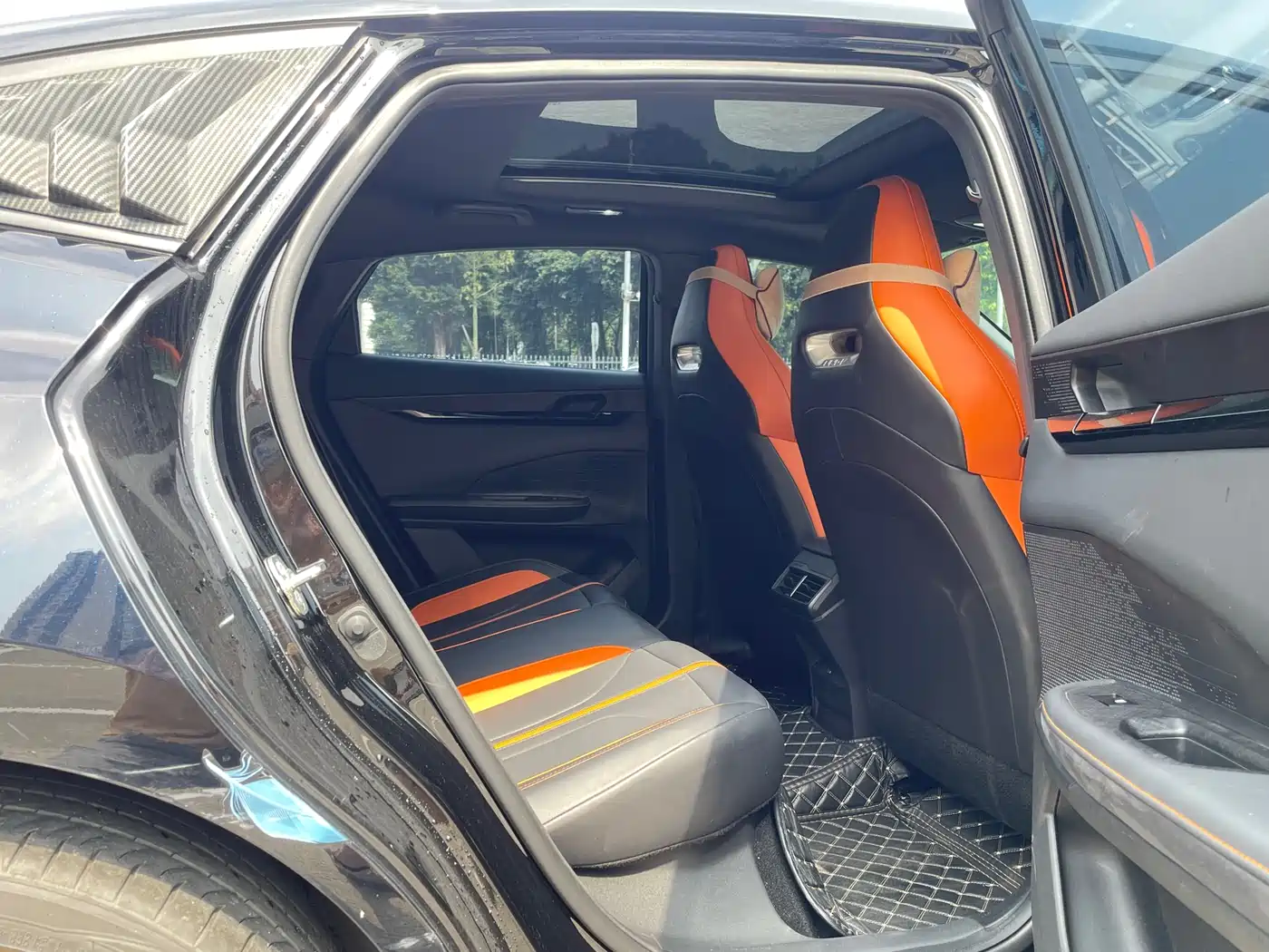 CHANGAN UNI-V