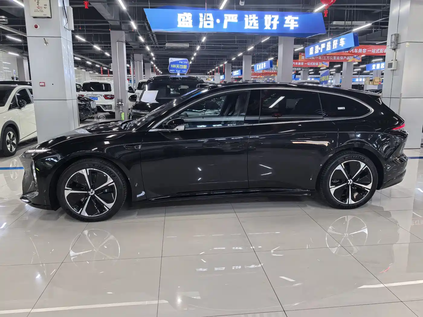 NIO ET5T фото 4