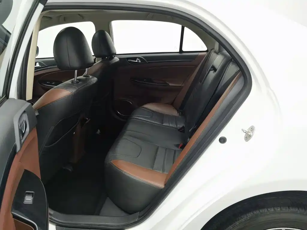 BYD Surui 2015 2015 1.5L Manual Luxury