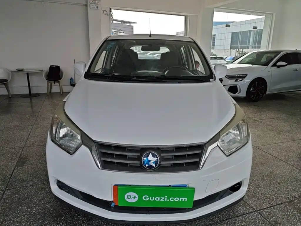 Venucia R50 2014 2013 1.6L Manual Fashion