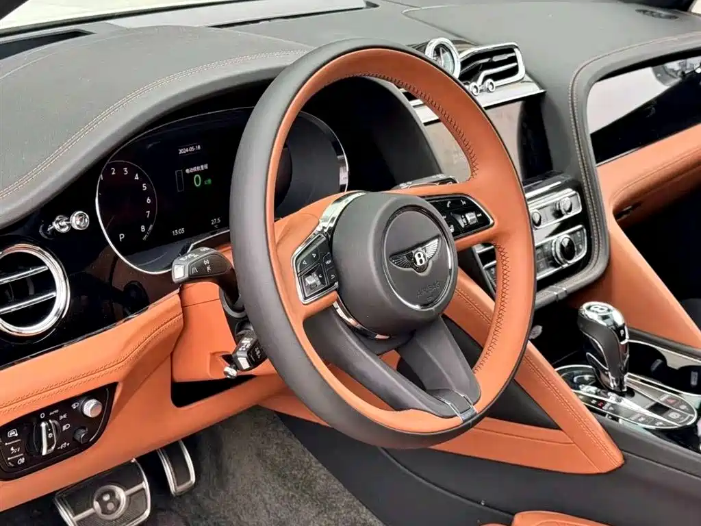 Bentley Bentayga Hybrid 2022 2021 3.0T PHEV
