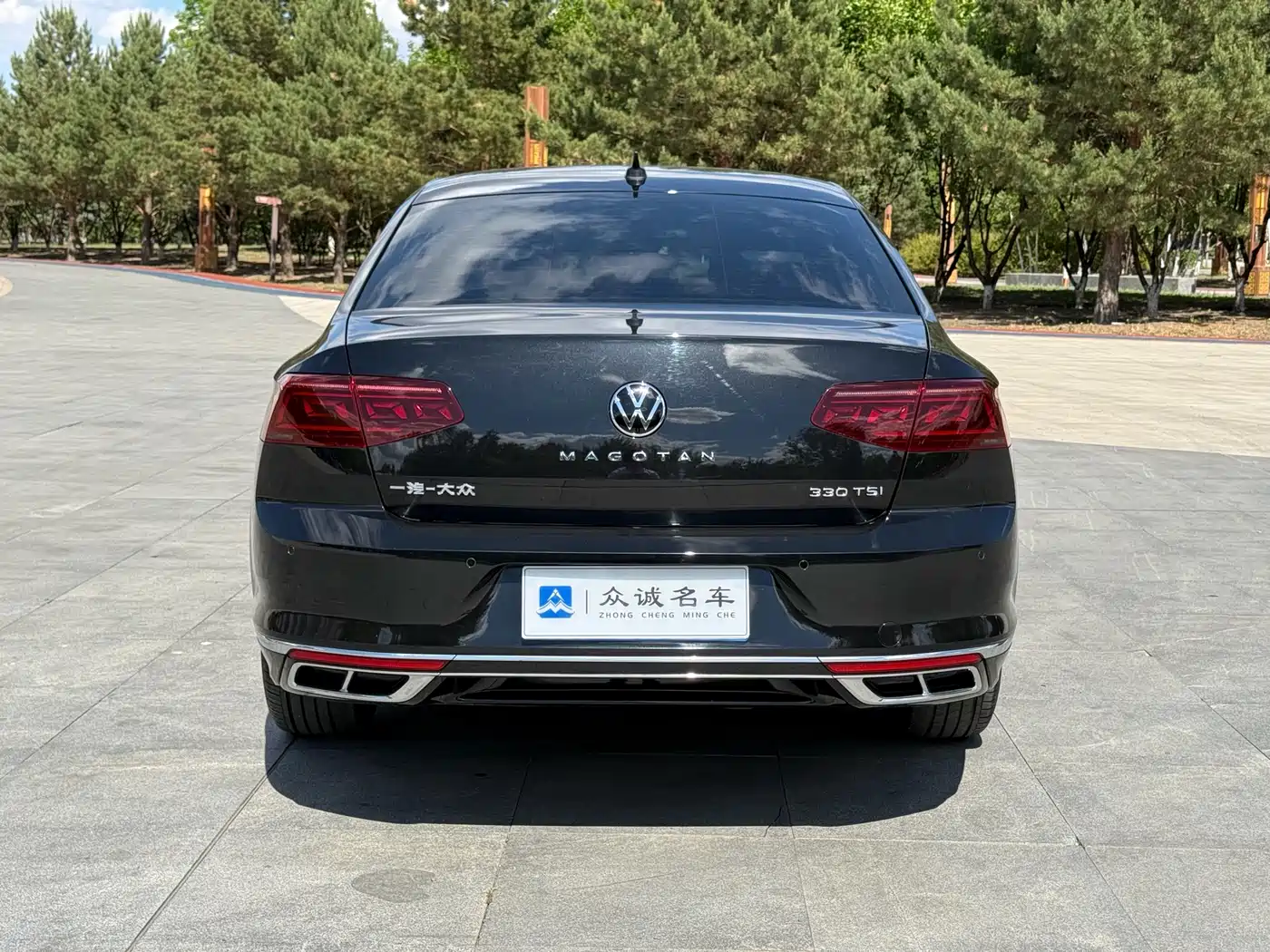 Volkswagen Magotan 2023 Model 2 Million Commemorative Edition 330TSI DSG Luxury фото 8